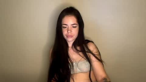 Nicole online show from April 17, 9:50 pm