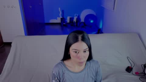 Nicoll  Independent model online show from April 26, 10:13 am