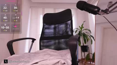 Nicollet online show from October 23, 10:16 pm