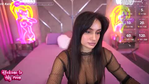 Snapshot of nicolnightt chatting on October 20, 5:43 am Nicole online show from October 20, 5:43 am