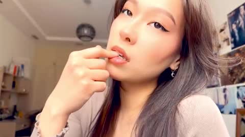 Hanna online show from March 3, 7:03 am