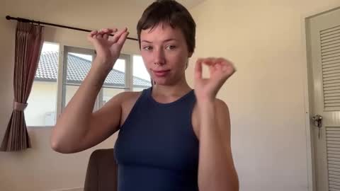 Aurora online show from December 4, 3:09 am