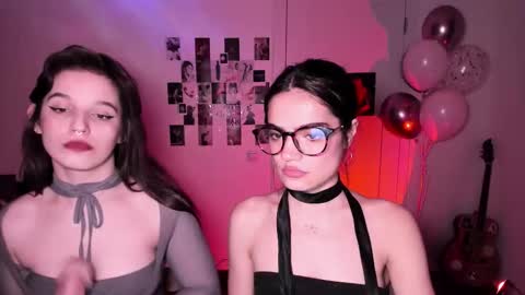 Daisy online show from October 21, 6:01 pm