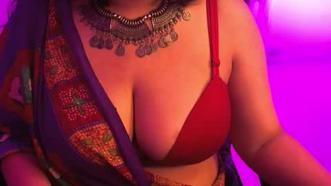 Snapshot of nightqueen107446 chatting on October 14, 5:32 am nightqueen107446 online show from October 14, 5:32 am