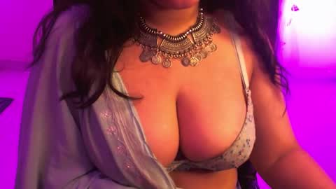 Snapshot of nightqueen107446 chatting on October 9, 5:22 am nightqueen107446 online show from October 9, 5:22 am