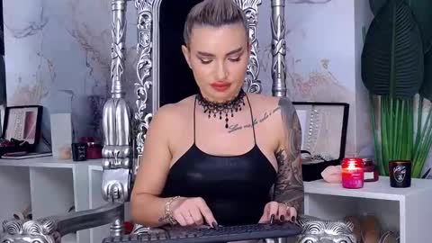 Iris online show from January 17, 10:01 am