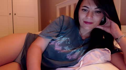 leona online show from September 30, 8:57 pm