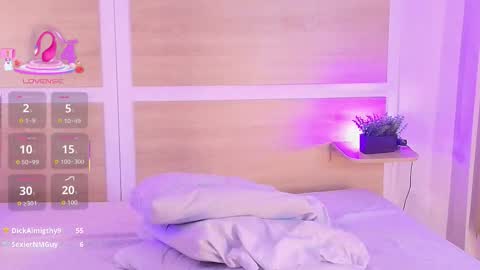 Call me Nicky online show from November 28, 8:23 pm