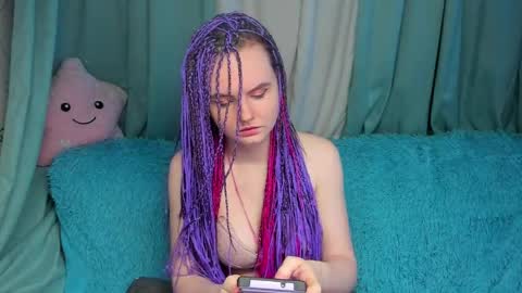 niiik_miiiki online show from April 6, 10:49 am