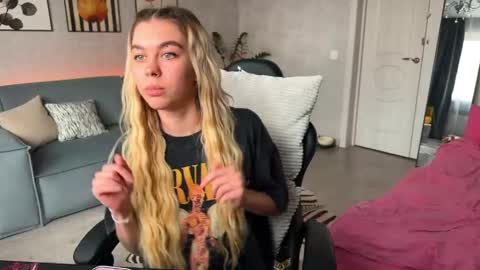 Russian sweet baby online show from May 15, 1:36 pm
