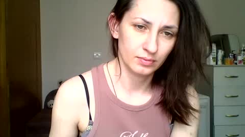 nika_smily online show from June 9, 8:47 am