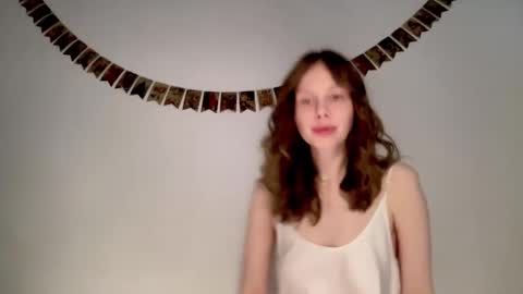 Snapshot of nikki_mi chatting on January 3, 10:09 am Nikki online show from January 3, 10:09 am