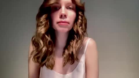 Snapshot of nikki_mi chatting on March 1, 10:02 am Nikki online show from March 1, 10:02 am