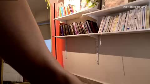 Nicole cam online show from April 25, 11:13 am