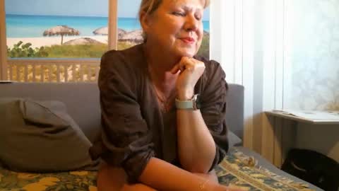 Nikole1 online show from April 1, 1:41 pm