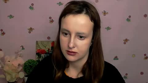 Snapshot of nikolleta_m chatting on October 20, 6:27 am Nikolleta online show from October 20, 6:27 am