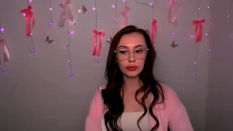 nikonara_ online show from April 26, 1:53 pm