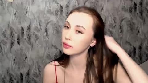nikonara_ online show from June 5, 7:09 pm