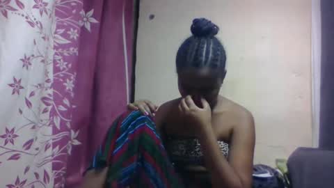 nilah online show from November 1, 6:06 am