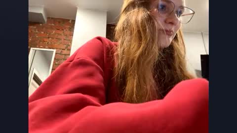I am Gina ntmu Lets hit 10 Thumbs Up together online show from October 26, 4:13 pm