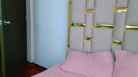 Nina Carther online show from November 26, 11:55 am