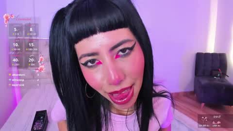 Nina Fox  online show from April 22, 2:36 pm