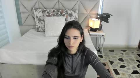  Nina  online show from October 11, 8:44 pm