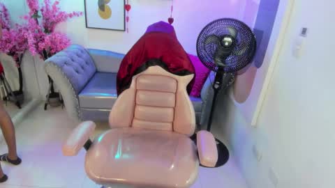 Nina  online show from February 17, 3:39 am