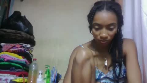 ninaeaa online show from April 13, 3:13 pm