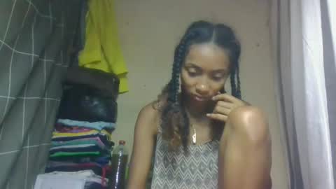 ninaeaa online show from April 19, 6:10 pm