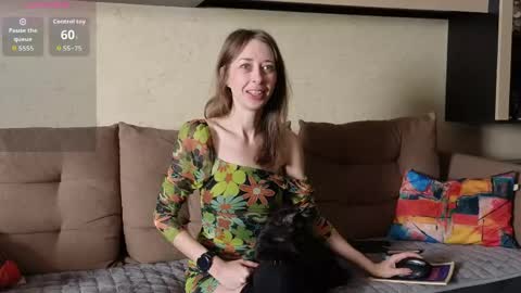 NinaNovalicious online show from April 27, 6:32 am