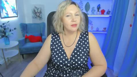 ninastarle online show from March 13, 12:39 pm