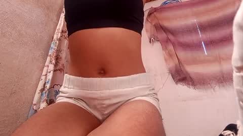 nirina233342 online show from July 13, 8:04 am