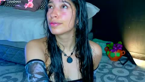 Noah  online show from April 25, 3:31 am