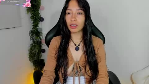 Noah  online show from April 22, 3:25 am