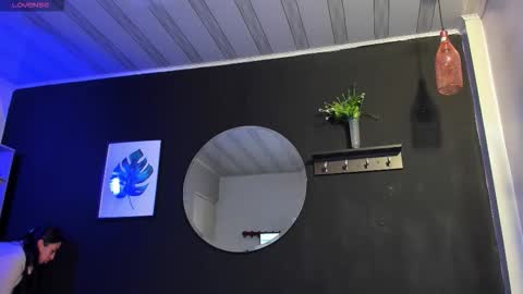 Noah  online show from November 12, 3:26 am