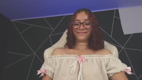 noahlafforet online show from September 30, 3:56 am