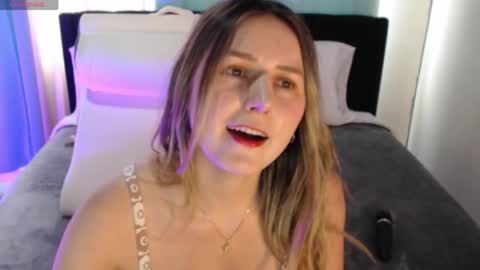 Noa Sarri online show from April 23, 7:05 pm