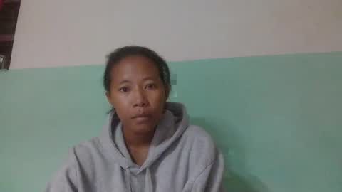 Snapshot of noellah chatting on March 3, 5:47 am noellah online show from March 3, 5:47 am