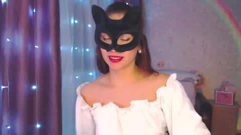 Snapshot of nonude_eva chatting on October 18, 3:20 am Send message when u here online show from October 18, 3:20 am