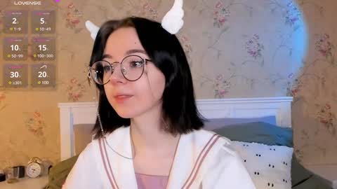 Nora Failure online show from December 10, 7:26 am