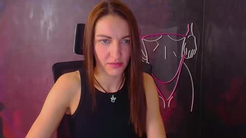 Snapshot of nora_n chatting on September 18, 12:04 pm Nora online show from September 18, 12:04 pm