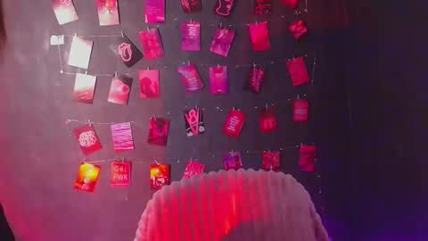 Nora online show from December 22, 12:25 am