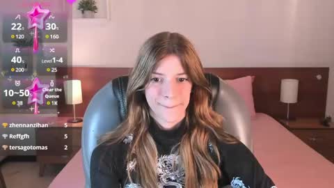 Snapshot of nora_vennucci chatting on December 28, 2:32 pm Nora online show from December 28, 2:32 pm