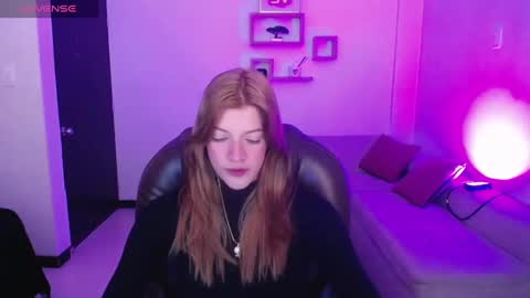 Snapshot of nora_vennucci chatting on January 29, 7:53 pm Nora online show from January 29, 7:53 pm