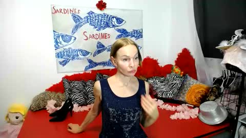 Nora online show from June 11, 3:31 pm