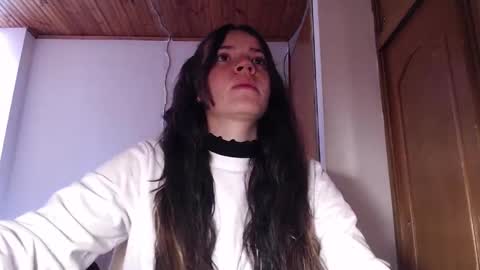 noreen_ online show from February 20, 3:13 pm