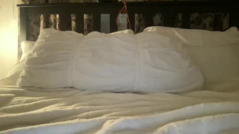 noscandal online show from December 19, 4:27 am