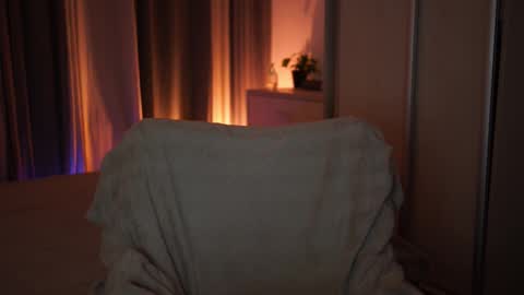 Tina online show from February 24, 9:35 pm