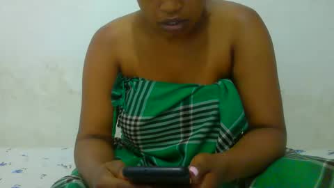 notoy1 online show from November 2, 3:26 pm